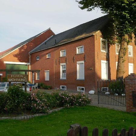 Ferienhof van Vlyten_ 45006 Jemgum Buitenkant foto